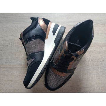 Catwalk női platformos cipő 37